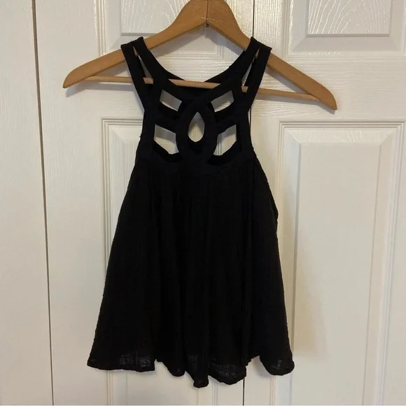 Free People Black Tank Top - Picture 2 of 8